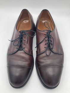 Allen Edmonds 'Bergland' Oxblood Captoe Oxford Leather Dress Shoes 11.5 D. These are in great condition (see pics). Wear on heels of the soles. Leather in great condition. Very comfortable shoes! Fitted Vintage Oxfords For Derby, Vintage Pointed Toe Oxfords For Semi-formal Occasions, Vintage Semi-formal Pointed Toe Oxfords, Vintage Formal Derby Shoes With Goodyear Welt, Vintage Fitted Oxfords For Business, Vintage Dress Shoes For Semi-formal Occasions, Vintage Fitted Dress Shoes For Semi-formal Occasions, Vintage Derby With Leather Sole And Round Toe, Vintage Derby Shoes With Brogue Detailing