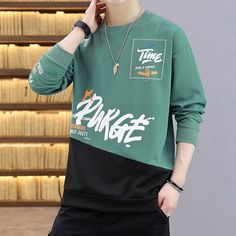 Hip Hop Sweatshirt Men Fashion Clothing Casual Hoodie No Hood Patchwork Japan Style Harajuku Sweatshirt Tops Pullovers Harajuku Sweatshirt, Hip Hop Sweatshirts, Clothing Casual, Japan Style, Japan Fashion, Casual Hoodie, Men Fashion, Sweater Outfits, Mens Sweatshirts