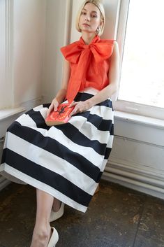 Chic Skirt With Striped Hem And Relaxed Fit, Chic Relaxed Skirt With Striped Hem, Chic Summer Full Skirt, Relaxed Skirt With Striped Hem, Elegant Striped Relaxed Skirt, Chic Spring Skirt With Striped Hem, Elegant Striped Midi Skirt, Chic Striped Hem Skirt For Summer, Summer Workwear Skirt With Vertical Stripes