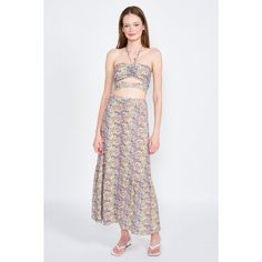 Add a trendy updated basic to your closet with this maxi skirt from Emory Park. Made with a Floral print, this high-rise skirt is comfortable to wear and provides an easy, secure fit with the invisible back zipper. Pair with the matching top to complete this ultimate summer look. Spring Relaxed Fit Tiered Maxi Dress, Spring Long Maxi Skirt, Spring Maxi Dress With Relaxed Skirt, Day Out Maxi Dress With Elastic Waistband, Spring Vacation Wide-leg Maxi Dress, Wide Leg Spring Maxi Dress For Vacation, Day Out Floral Print Maxi Skirt, Spring Flowy Maxi Skirt, Lined Maxi Skirt For Day Out