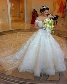 Gorgeous Off the Shoulder Puffy Princess Lace Wedding Dress - Wedding Dresses Lace Wedding Dress Princess, Lace Fitted Wedding Dress, Formal Dress White, Wedding Dress Princess, Lace Bridal Dress, Lace Princess Wedding Dresses, White Ball Gowns, White Bridal Dresses, Bridal Dresses Lace