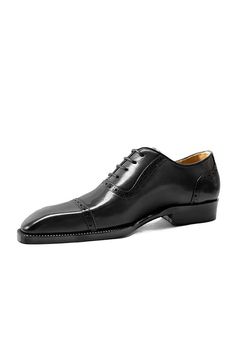 Step into sophistication with our elegant Square Toe carved British leather business shoes. Crafted from the finest first layer cowskin, these shoes feature a solid pattern and a square toe shape for a timeless and polished look. With a genuine leather lining and a rubber outsole for added comfort and durability, these lace-up shoes are perfect for any business occasion. Elevate your style and make a lasting impression with our exquisite leather business shoes. Luxury Square Toe Leather Shoes For Business, Black Square Toe Oxfords For Business, Elegant Formal Oxfords With Square Toe, Elegant Black Square Toe Oxfords, Formal Square Toe Leather Dress Shoes, Wingtip Dress Shoes With Brogue Detailing For Business Meetings, Formal Leather Dress Shoes With Square Toe, Luxury Leather Shoes With Square Toe For Formal Occasions, Business Dress Shoes With Leather Sole And Square Toe