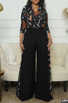 Fisdy - Chic Urban Style Contrast Patchwork Two-Piece Set with V-Neck and Printed Detailing Urban Chic Fashion, Fashion Gallery, African Fashion Dresses, Mixing Prints, Wholesale Fashion, Three Quarter Sleeves, Quarter Sleeve, Olivia Mark, V Neck Tops