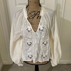 Free People Blouse, Perfect Condition, Never Worn. Final Sale. Vacation Long Sleeve Top With Chikankari Embroidery, Long Sleeve Blouse With Chikankari Embroidery For Vacation, Free People Blouse, Embroidered Blouse, Cream White, Free People Tops, Final Sale, Free People, Top Blouse