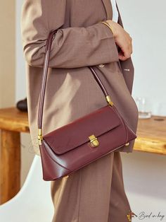 Bird in Bag - Leather Flap Baguette Handbag Tas Bahu, Retro Handbags, Stylish Footwear, Trendy Shoulder Bag, Vintage Handbag, Purse Brands, Types Of Bag, Small Handbags, Womens Purses