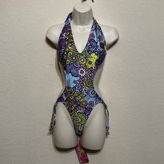 Really Cute, But I’m Not Confident Enough To Wear Lol. Designer Brand Luli Fama. This Is The Monokini With Side Cut Out. Retails For $200! High Neck One Piece, Swim Brands, Reversible Bikinis, One Piece Bodysuit, Monokini, Swim Suit, Purple Green, Womens Swim, String Bikinis