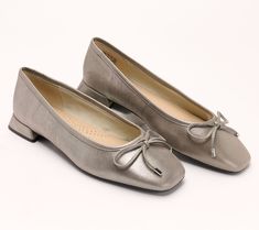 Days on your feet are a breeze in these fab flats. With a timeless round toe silhouette and bow embellishment, this dress-casual classic comes together in a lightweight profile that keeps sore soles at bay. From Clarks Footwear. Elegant Summer Ballet Flats For Formal Occasions, Elegant Slip-on Flats With Bow, Elegant Summer Ballet Flats For Office, Leather Slip Ons, Comfortable Shoes, Fashion Shoes, Leather Upper, Casual Dresses, Loafers