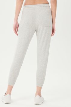 Our best-selling classic cropped sweatpant in ultra luxe fleece, Reena will become your go to piece for every day wear. Pair it with the Warm Up Fleece Pullover and enjoy effortless fit and pure comfort. BEST FOR: Chilling out after running, yoga, CrossFit, barre, Pilates and spin class. Model is 5'10" and wears a size small. Relaxed Joggers With Side Pockets For Loungewear, Sportswear Bottoms With Ribbed Waistband For Everyday, Athleisure Joggers With Pockets For Loungewear, Cozy Sweatpants With Ribbed Waistband, Athleisure Long Pants For Lounging, Athleisure Lounging Bottoms, Stretch Sportswear Pants For Loungewear, Activewear Long Pants With Pockets For Lounging, Athleisure Bottoms With Pockets For Loungewear