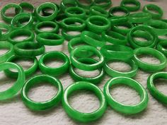 material:natural stone quantity:1pcs size:outdiameter 11-12，thickness=6mm note:have larger stock and offert wholesale price. Handmade Green Crystal Ring, Articulated Fish, Brass Pendants, Man Ring, Raw Stone Ring, Jade Ring, Worry Stones, Modern Ring, Natural Jade