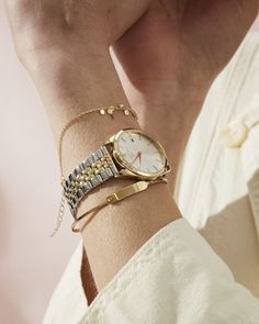 The Ace Silver Sunray Silver Gold – Rosefield Women's Watches & Jewelry | Official Website Rosefield Watch, Woman Watches, Gold And Silver Watch, Girls Watch, Gold Watches Women, Gold Watches, Hand Watch, Rose Gold Watches, Watches Women