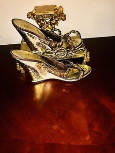 Leather Jewels, Wedges Sandals, Aesthetic Shoes, The Walk, Brown Fashion, Giuseppe Zanotti, Wedge Shoes, Wedge Sandals, Women's Shoes Sandals