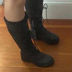 Stylish Black Winter Boots Never Worn And Have The Tag(Not Snow Boots) High Top Wedge Sneakers, Blue High Tops, Black Casual Shoes, Black Winter Boots, Jeans And Wedges, Armani Women, Suede Oxfords, Winter Jeans, Jeans With Heels