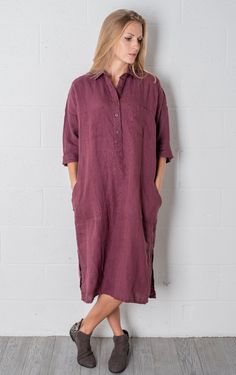 Plus size oversized tshirt dress - 100% European flax - pre-washed/pre-shrunk - medium weight linen - soft and comfortable - great texture and lovely wrinkles Bohemian Oversized Tunic Midi Dress, Oversized Bohemian Tunic Midi Dress, Casual Oversized Half-sleeve Dress, Casual Oversized Half Sleeve Dress, Oversized Half Sleeve Casual Dress, Oversized Tunic Midi Dress, Chic Dresses With Rolled Sleeves And Relaxed Fit, Chic Relaxed Fit Dresses With Rolled Sleeves, Summer Midi Dress With Rolled Sleeves