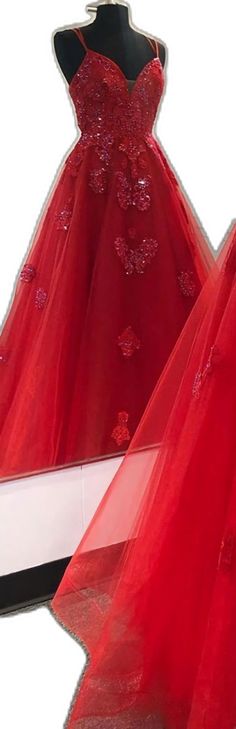 Red Tulle Dress For Red Carpet, Red Tulle Dress For Gala, Red Tulle Evening Dress For Gala, Red Tulle Dress With Sweetheart Neckline, Red Tulle Evening Dress For Party, Red Tulle Evening Dress With Sweetheart Neckline, Red Evening Dress For Banquet During Prom Season, Elegant Red Tulle Gown, Red Prom Season Banquet Dress