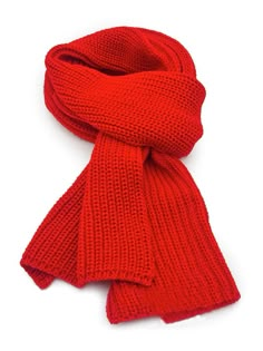 Wear this on any matching color top Very cozy and ideal for an all-day outfit Knitted type Delicate and thick fabric to protect you from the cold Goblin Red Scarf, Red Knitted Scarf, Crochet Red Scarf, Red Scarf Aesthetic, Bufandas Aesthetic, Red Scarf Crochet, Mikasa Scarf, Red Winter Scarf, Harry Cardigan