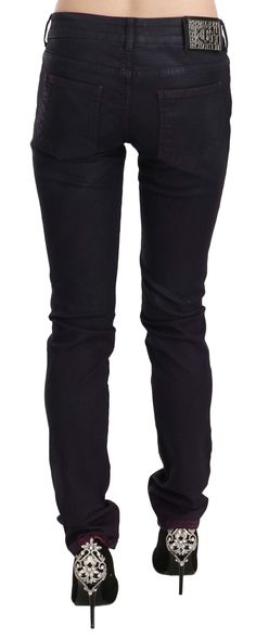 Brand: JUST CAVALLI Color: Black Model: Low Waist Skinny Denim Pants Zipper closure Logo details Material: 98% Cotton 2% Elastane Black Fitted Cropped Jeans, Black Fitted Jeans With Cropped Leg, Fitted Black Cropped Jeans, Fitted Cropped Leg Jeans With Belt Loops, Suit Covers, Chic Pants, Just Cavalli, Low Waist, Denim Pants