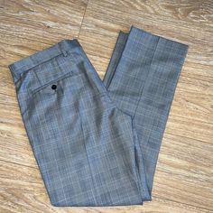 Suit Pants Size 32/32 Brand New With Tags Photographer Slim Fit Straight Leg Pants Suit Pants, Express Dresses, Pants Color, Straight Leg Pants, Dress Pants, Leg Pants, Black Gray, Mens Pants, Black And Grey