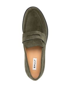 olive green calf leather suede embossed logo to the rear penny slot raised seam detail almond toe branded leather insole chunky rubber soleGender: MenMaterial: OUTER LEATHER 100% ; LINING LEATHER 100% ; SOLE RUBBER 100 %Color: GREENMade in: CHProduct ID: MSF0E5 SU009 U680F*Import tax/duty will be calculated at checkout (If applicable) Green Suede Round Toe Loafers, Green Suede Loafers With Round Toe, Green Leather Moc Toe Loafers, Luxury Green Loafers For Work, Classic Green Loafers With Rubber Sole, Classic Green Loafers With Brogue Detailing, Classic Green Suede Loafers, Classic Green Loafers For Work, Green Classic Loafers For Work