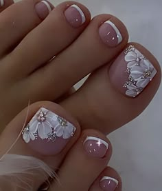 Press On Toenails, Pedicure Designs Toenails, Pedicure Nail Designs, Gel Toe Nails, Acrylic Toes, Acrylic Toe Nails, Pretty Toe Nails, Cute Toe Nails, Pedicure Designs