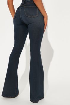 Our sexiest flare jean is offered in a range of washes in a high stretch, super soft fabric that hugs every curve. Fitted in the hips and thighs while flaring at the knee, these jeans elongate the legs and are perfect with a heel. Now offered in a range of washes, colors, and inseams. Available In Black, Dark Denim, Medium Blue Wash, Light Blue Wash, White, Brown, And Olive. Petite 31" Inseam, Regular 34" Inseam, And Tall 37" Inseam 11.5" High Rise High Stretch Denim 22" Flare Leg Opening Faux F Flattering Outfits, Curve Jeans, Loungewear Women, Cozy Outfit, Womens Loungewear, Shop Maxi Dresses, Dark Denim, Active Wear For Women, Medium Blue