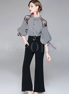 Shop Fashion Checkered Puff Sleeve Flare Jumpsuit at EZPOPSY. Discover fashion online. New Blouse Designs, Flare Jumpsuit, Sleeves Designs For Dresses, Woman Clothes, Designs For Dresses, Looks Chic, Mode Online, Jumpsuit Fashion