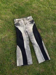 Manicans For Clothes, Cool Jeans Diy, Reworked Jeans, Diy Pants, Denim Pants Fashion, Upcycle Clothes Diy, Trendy Boy Outfits