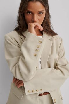 Oversized Twill Blazer Beige | NA-KD Planners 2023, Branding Photoshoot Inspiration, Jeans Overall, Blazer Beige, Branding Photoshoot, Future Fashion, Small Photos, Oversized Blazer, Photoshoot Inspiration