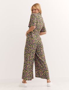 Daisy Jumpsuit, How To Style Culottes, Green Jumpsuit, Fabric Covered Button, Floral Jumpsuit, Printed Jumpsuit, Petite Maternity, Petite Dresses, Ditsy Floral