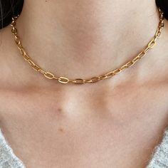 This Rectangle Chain Layering Necklace Is A Perfect Addition To Your Necklace Layers And Looks So Chic On Its Own! It Is Made From 18k Gold Filled And Also 18k Stamped. It Is Perfect For Everyday Wear! You Don't Need To Worry About Tarnishing! . D E T A I L S Materials: 18k Gold Filled. Necklace Length: 14 Inches (34 Cm) + Extension 2 Inches (5 Cm) Gold Oblong Paperclip Chain Necklace, Elegant Necklace With Chunky Rectangular Chain, Gold Oblong Necklace With Cable Chain, Gold Rectangular Chain Necklace In Minimalist Style, Gold Chain Necklace With Rectangular Cable Chain Pendant, Gold Rectangular Minimalist Chain Necklace, Minimalist Gold Rectangular Chain Necklace, Rectangular Gold Plated Necklace, Gold Rectangular Cable Chain Necklace