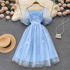 Fairytale Dress Prom, Lace Short Dress, Simple Frocks, Short Dress Styles, Character Sheets, Cute Dress Outfits, Trendy Dress Outfits, Korean Fashion Dress, Short Lace Dress