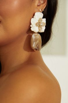 Model Wearing Nude and Ivory Embellished Flower Statement Earring Clear Sandals, Flower Earring, Wide Fit Shoes