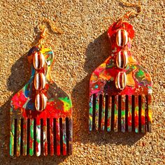 These Are Unqiue Large Size They Are Very Lightweight They Hang 3 Inches Long These Are One Of A Kind Nice And All Wood Great Abstract Colors With Gold Metal Cowrie Shells Has Gold Handpainted Accents These Are A Very Unique Addition To Any Wardrobe They Look Great And Add A Great Pop Of Color And Soul *All Handpainted Earrings May Be Slightly Different Due To Each Pairs Artistic Originality Cowry Shell Jewelry, Cowrie Shell Earrings, Afro Pick, Rose Gold Hoop Earrings, Silver Flower Ring, Knot Stud Earrings, African Earrings, Cowrie Shells, Costume Jewelry Earrings