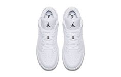 (GS) Air Jordan 1 Low 'White Black' 553560-101 (AJ1/SNKR/Retro/Low Top/Basketball/Pure White) Air Jordan 1 Low White, Vapour Max Nike, Jordan 1 Sneakers, Nike Sacai, Low Air Jordan 1, Nike Air Jordan 1 Low, Womens Air Jordans, Slippers For Women, Air Jordan 11