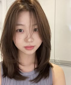 Fesyen Rambut Pendek, Pretty Hair Cuts, Korean Hair Color, Short Hair Trends, Hairstyles For Layered Hair