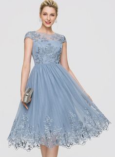 Cocktailkleider kurz & knielang günstig online kaufen | JJ's House Homecoming Dresses Knee Length, Lace Neck Dress, Katherine Dress, Knee Length Lace Dress, Tulle Cocktail Dress, Sequin Homecoming Dress, Tulle Homecoming Dress, Dress With Sequins, Blue Cocktail Dress