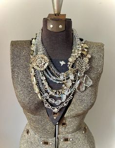 * This is a CUSTOM ORDER, please allow 2-3 weeks for creation! I will be in contact with you the entire time as you choose what specialized rhinestone pieces you want in your unique statement piece made just for you. * This bib style necklace can be worn at all times of the year and is sure to be a staple in your collection for many years to come. I've been really loving to create big crystal necklaces again with nothing BUT crystals an other shiny components. Most of the repurposed pieces in th Upcycling Jewelry, Bridal Statement Necklace, Swarovski Brooch, Antique Silver Necklace, Dress Maker, Vintage Rhinestone Necklace, Gold Bridal Necklace, Pearl Statement Necklace, Statement Bib Necklace