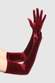 The elbow length velvet gloves, which perfectly create an elegant and sophisticated Gatsby style, suit for all kinds of fancy flapper outfits. Features: Velvet 21.6 inch / 55cm long Pull on closure Full finger gloves Gloves Elbow Length, Long Elegant Gloves, Finger Loop Gloves, Velvet Gloves Aesthetic, Velvet Gloves Outfit, Red Gloves Aesthetic, Elegant Dresses With Gloves, Red Long Gloves, 60s Gloves