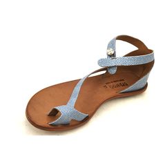 Tomcat – Cydwoq Elegant Leather Slingback Sandals For Beach, Chic Adjustable Leather Sandals, Elegant Leather T-strap Sandals For Vacation, Elegant Leather Beach Sandals, Leather T-strap Sandals With Open Heel For Summer, Luxury Adjustable Summer Sandals, Luxury Adjustable Sandals For Summer, Adjustable Open Heel T-strap Leather Sandals, Luxury Adjustable Open Toe Sandals