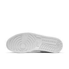 Clean all-white leather upper, delivering a fresh, sleek design with minimalist elegance. Sneaker Games, Air Jordan 1 Low, Jordan 1 Low, Air Jordan 1, Jordan 1, Step Up, White Leather, Sleek Design, Air Jordan