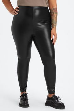 Vegan Leather Pull On Legging Fabletics black female Activewear >> Womens >> Bottoms >> Leggings >> Full Length plus Everyday Legging in our Vegan Leather fabric. Female Activewear, Everyday Leggings, Stretchy Leggings, Leather Pulls, Leather Fabric, Active Wear For Women, Feel Like, Vegan Leather, To Look