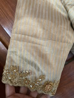 Gold Tissue Blouse Designs, Gold Maggam Work Blouse Designs, Zardozi Embroidery Blouse Designs, Simple Zardosi Work Designs, Blouse Embroidery Designs Silk, Embroidery Designs On Blouses, Simple Blouse Work Designs, Simple Embroidery Designs Blouse, Simple Hand Work