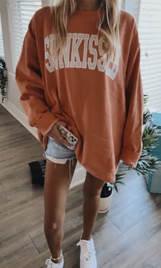 Sunkissed Terracotta Sweatshirt – Sunkissedcoconut Summer Shopping Outfit, Tokyo Street Fashion, Textured Knit Sweater, Outfit Vintage, Sweatshirt Outfit, Cute Sweatshirts, Soft Grunge, Grunge Style, Cozy Sweatshirts