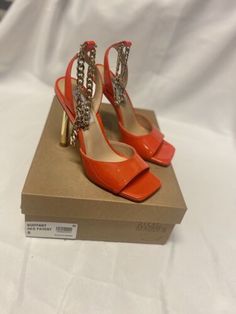 zapatos de mujer tacos altos fiesta | eBay Ankle Shoes, U Can, Red And Gold, Tacos, Buckle, Size 6, Women Shoes, Heels, Red