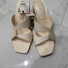 Never Worn Chic Cream Wedge Sandals With Block Heel, Zara Sandals, Black Stiletto Heels, Zara Heels, Strappy Block Heels, Lace Up High Heels, Pink High Heels, Woven Sandals, Wide Heels