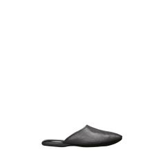 Charvet slippers in premium textured deerskin leather Flat heel Round toe Padded footbed Easy slide style Made in France Classic Closed Toe Slip-ons With Textured Footbed, Leather Slip-on Slippers With Calf Leather Footbed, Calf Leather Slip-on Mules With Textured Sole, Slip-on Mules With Leather Sole And Plain Toe, Leather Mules With Plain Toe And Leather Sole, Classic Slip-on Mules With Textured Footbed, Slip-on Calf Leather Mules With Leather Footbed, Slip-on Mules With Leather Footbed In Calf Leather, Slip-on Mules With Leather Footbed