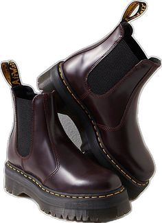 Doc Marten Chelsea Boot, Dr Martens 2976 Quad, Red Doc Martens, Dr Martens 2976, Chunky Chelsea Boots, Platform Chelsea Boots, Shoes Outfit Fashion, Dr Martens Boots, Stylish Boots