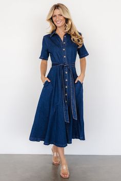 Channel your inner cowgirl with this Western-inspired midi denim dress, featuring a classic collared neck and stylish buttons down the front for a touch of rustic charm. Perfect for both casual outings and country-themed events, this dress effortlessly combines comfort and trendsetting style. Denim Dress Maxi, Cocktail Jumpsuit, Long Sleeve Denim Dress, Dress Over Jeans, Destination Dress, Midi Denim, Womens Denim Dress, Country Dresses, Romper Outfit