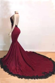 عنابي هالتر عميق الخامس الرقبة فستان حفلة موسيقية حورية البحر مع الدانتيل، ثوب مسائي طويل Backless Mermaid Dress With Sweep Train, Floor-length Prom Gown With Detachable Train, Floor-length Gown With Detachable Train For Prom, Floor-length Lace Back Gown For Prom, Gala Mermaid Dress With Long Train, Prom Ball Gown With Detachable Train, Prom Season Mermaid Gown With Detachable Train, Backless Evening Dress With Sweep Train, Fitted Prom Gown With Detachable Train