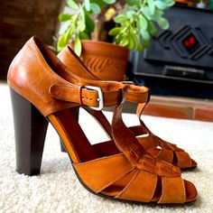 Gorgeous Italian Made Cole Haan Collection Brown Leather Sandals With Sexy 4" Heel. Size 9b, Fits Like 9.5/10. Lovely Leather Insole. Floor Model, Never Worn Outside Of Store. Excellent Condition, Some Floor Model Pen Marks Inside And On Sole And Some Marks On Soles From Stickers, Otherwise Like New. Please See Pics! Retro Summer Heels With Buckle Closure, Summer T-strap Heels With 4-inch Heel, Spring T-strap Heels With 4-inch Heel, Brown T-strap Heels For Party, Summer T-strap Sandals With 4-inch Heel, Adjustable 4-inch Heels With Open Heel, Vintage Leather T-strap Sandals, Vintage Leather T-strap Open Toe Sandals, Vintage Leather T-strap Sandals With Open Toe