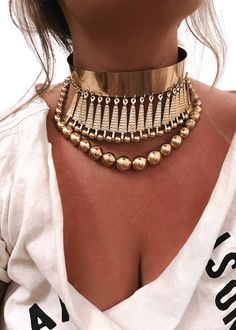 Festival Costume Jewelry Choker, Metal Choker For Festivals, Metal Choker For Festival, Metal Choker Bib Necklaces For Costume Jewelry, Metal Choker Bib Necklace In Costume Jewelry Style, Gold Layered Choker Necklace, Gold Metal Festival Choker, Gold Bib Necklace Choker, Metal Choker Necklaces In Costume Jewelry Style